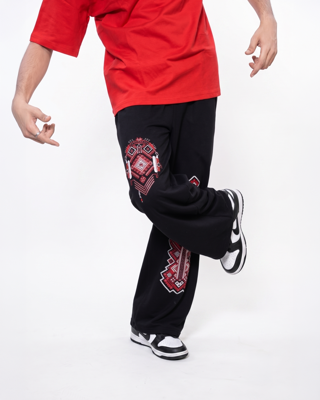 Bloodline folk jogger